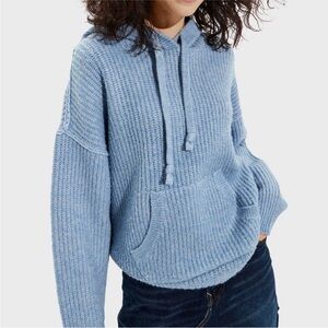 American Eagle Light Blue Knit Chunky Sweater women's medium